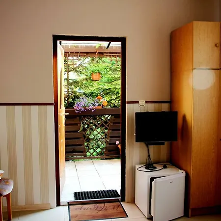 Pokoje Goscinne Asia Leba Exterior foto