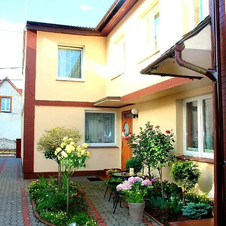 Pokoje Goscinne Asia Leba Exterior foto